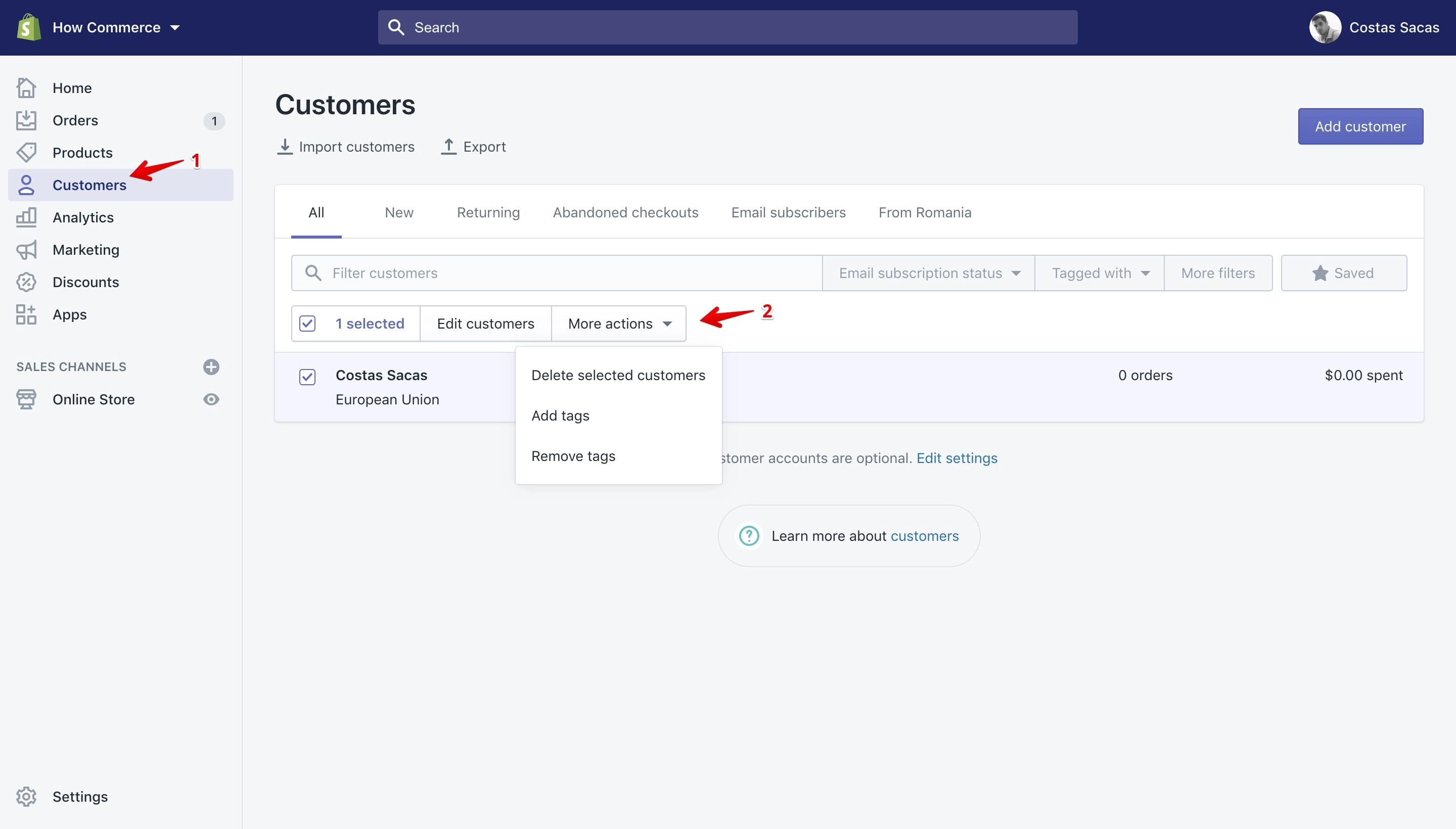 Bulk actions available on the Customers section.