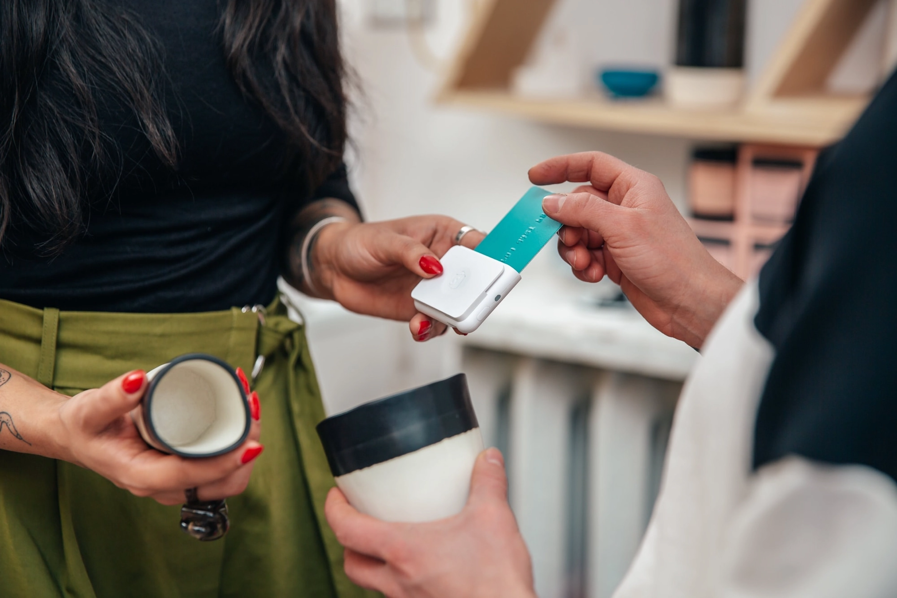Shopify mobile card reader device